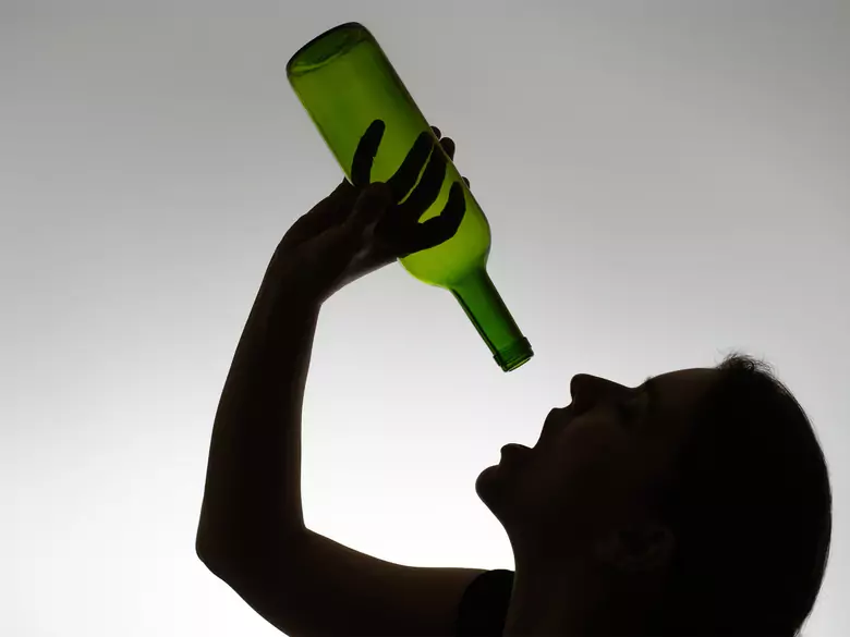 Wechselwirkungen zwischen Medikamenten und Alkohol