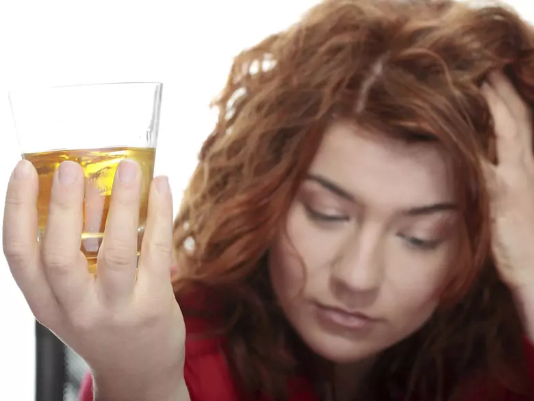 Was ist Alkoholismus?