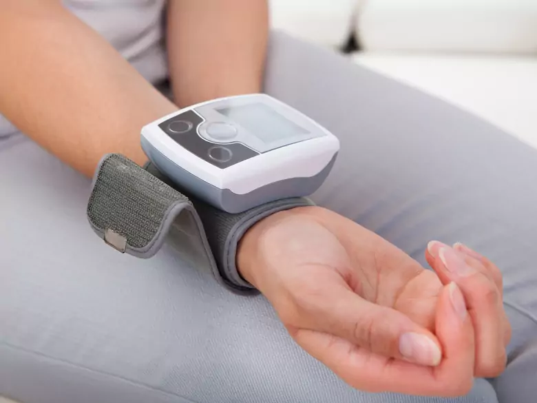 Wie behandelt man Bluthochdruck bei Kindern?