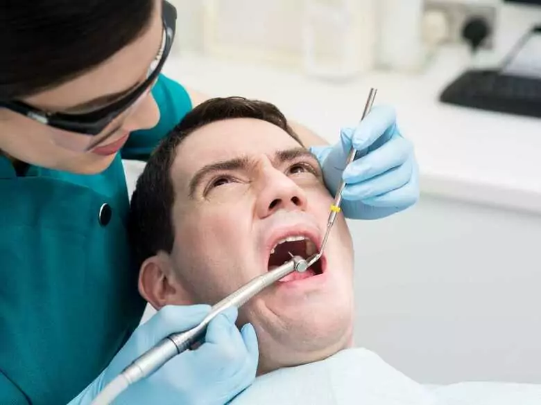Entzündliche Parodontalerkrankungen - Stadien, Ursachen, Diagnose, Behandlung