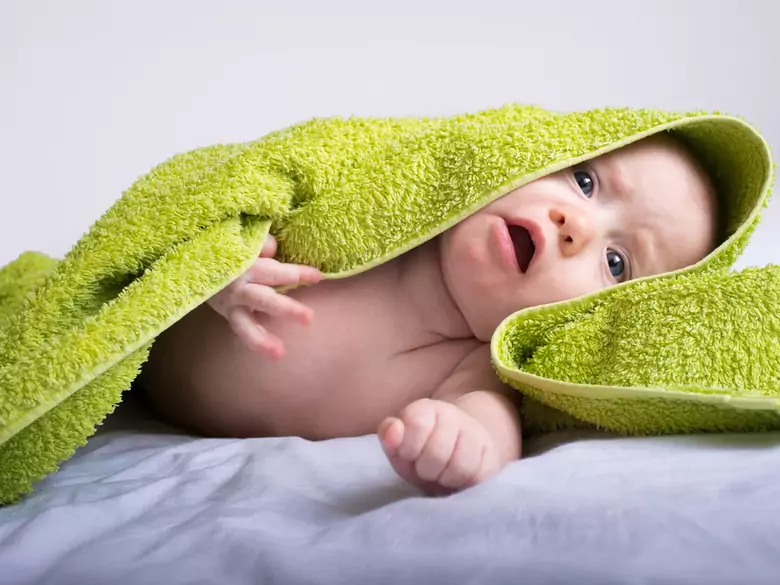 Die ersten Bäder des Babys