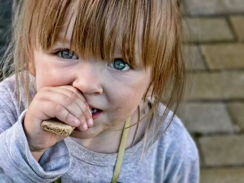 Gewichtsprobleme in der Kindheit - Ursachen und Folgen