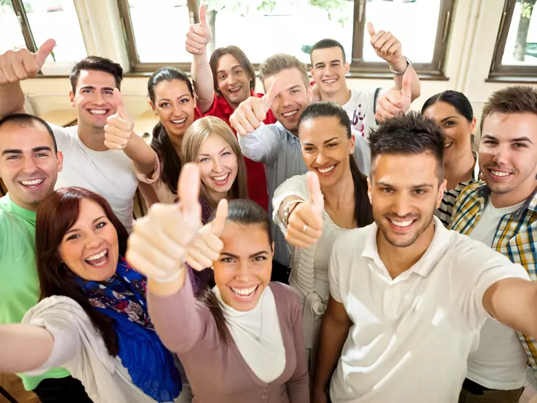 Was sind gesunde Wege, um mit Selbstüberschätzung umzugehen?