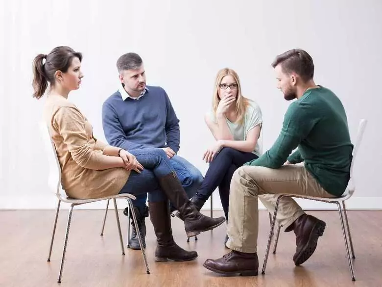 Auswirkungen der Umsetzung von Gesetzen, die Möglichkeiten zur Drogenbehandlung bieten