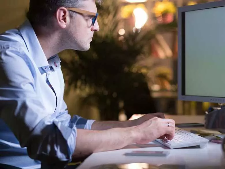 Ist es möglich, süchtig nach dem Internet zu werden?