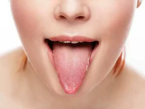 Was könnten die Ursachen für Zungenschmerzen sein?
