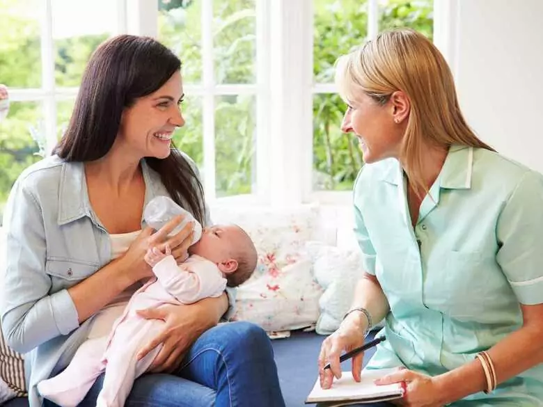 Hebammenbetreuung während Schwangerschaft, Geburt und Wochenbett: nützliche Informationen