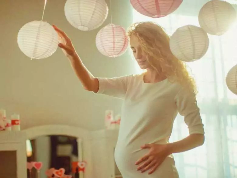 Dritter Monat der Schwangerschaft Schritt für Schritt