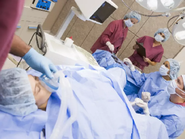 Postpartales perineales Hämatom - Ursachen, Symptome, Diagnose, Behandlung