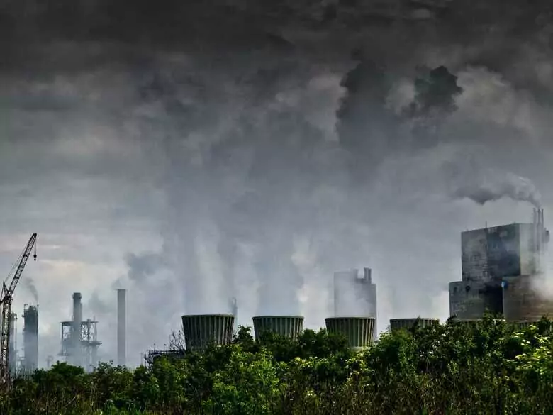 Ärzte schlagen Alarm: Smog bedroht schwangere Frauen!