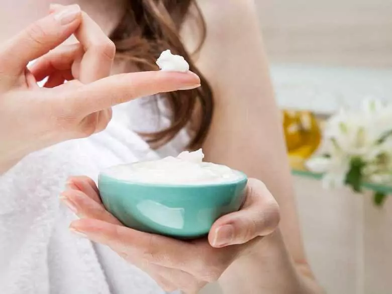 Kosmezeutika mit therapeutischer Wirkung
