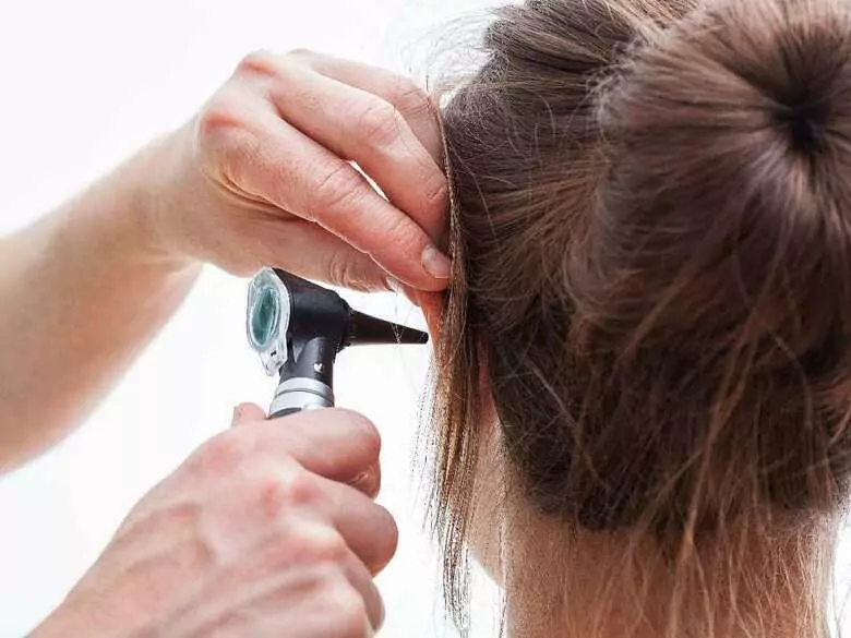 Was kann ich tun, wenn meine Ohren verstopft sind oder klingeln?