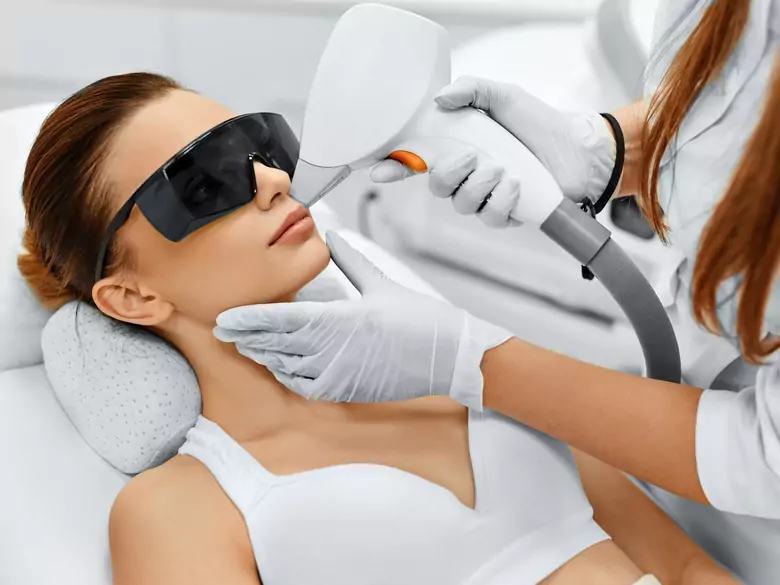 Welche Hautläsionen können mit einer Lasertherapie entfernt werden?