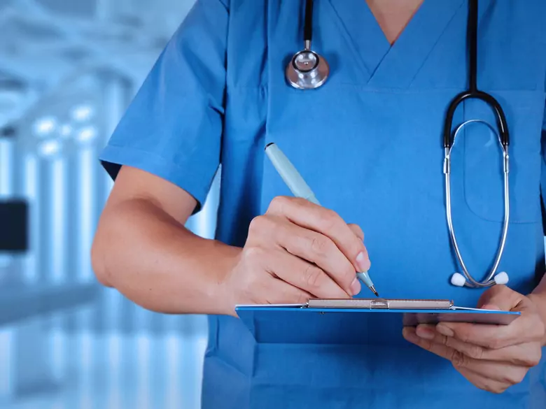 Ayahuasca - ein spezifisches Psychedelikum, das von den Indianern des Amazonasbeckens verwendet wird, für die Behandlung von Depressionen geeignet?