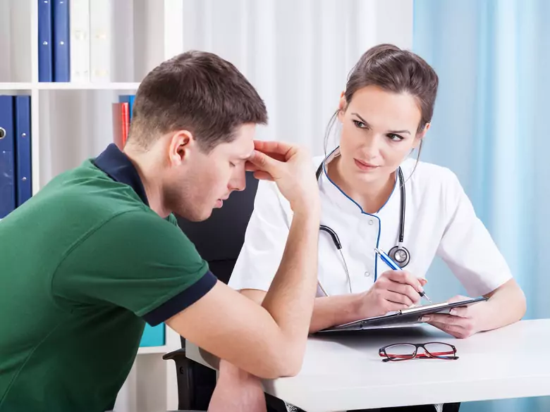 Kehlkopfkrebs - Ursachen, Symptome, Diagnose, Behandlung