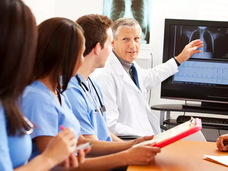 Fazio- Londe-Krankheit: ein seltenes neurologisches Syndrom