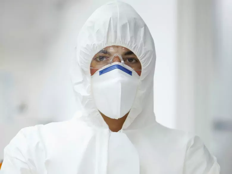 Empfehlungen für die Pflege einer Person mit Verdacht auf COVID-19