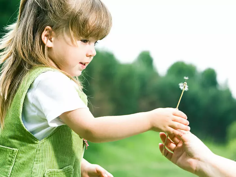 Weniger Kratzen, weniger Juckreiz - Seide oder Baumwolle bei atopischer Dermatitis