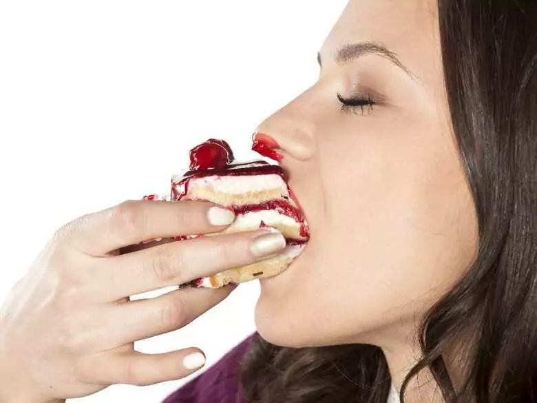 Bulimie - was kann diese Art von Essstörung verursachen?