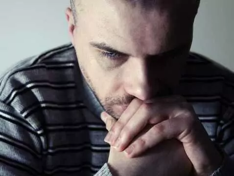 Analyse der Emotionskontrolle im Verlauf der Multiplen Sklerose