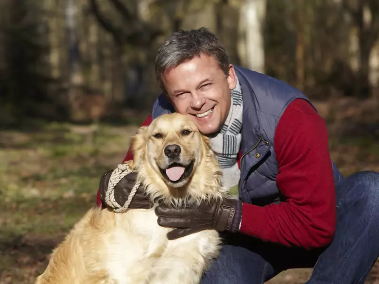 Hunde können nicht nur Drogen riechen, sondern auch... Krebs