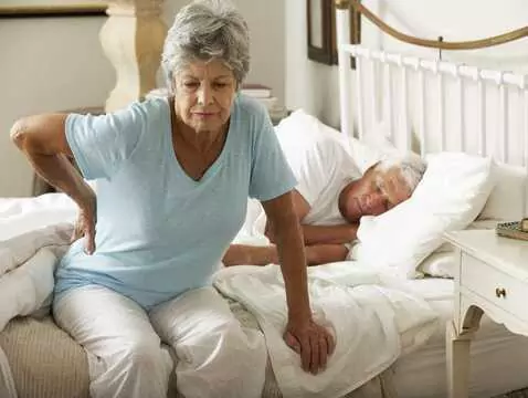 Osteoarthritis - Ursachen, Symptome, Diagnose, medikamentöse Behandlung