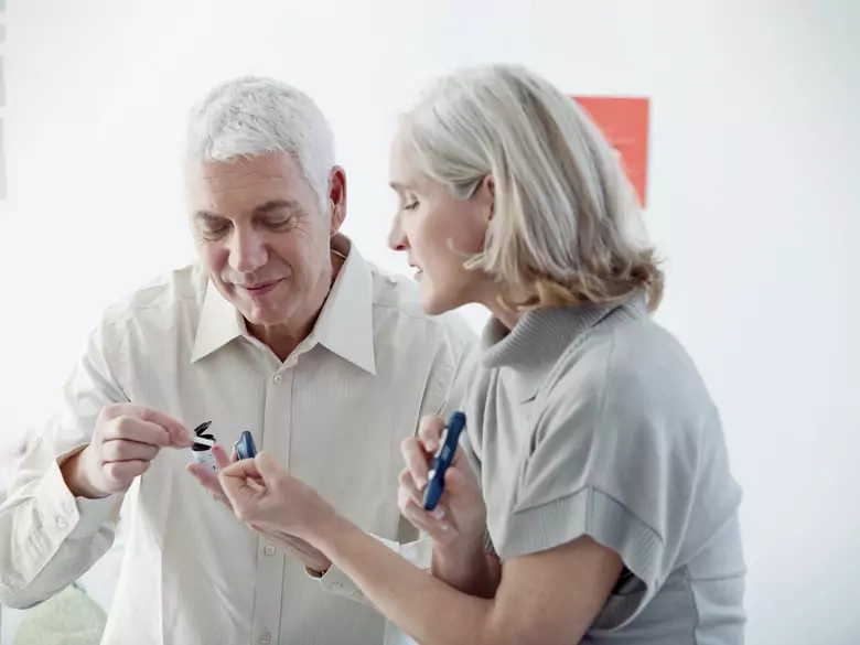 Diabetischer Patient in der Zahnarztpraxis