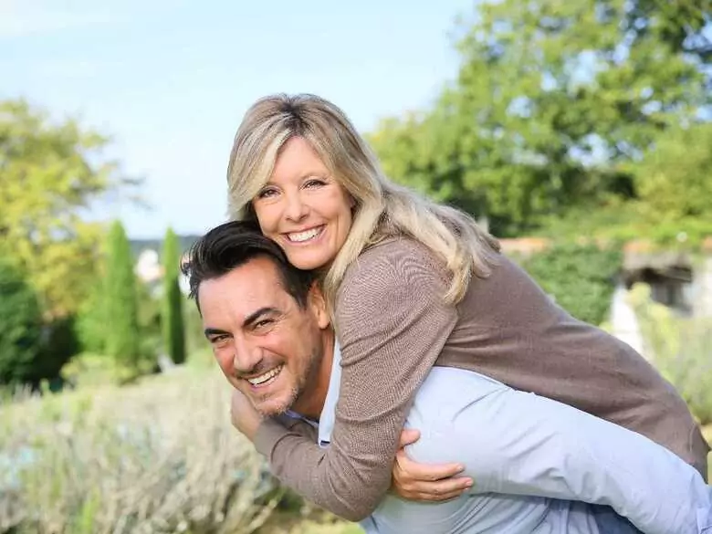 Wollen Sie gesund sein? Heiraten Sie einen glücklichen Mann!