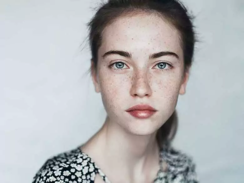 Erhöhtes Körpergewicht kann mit früher erster Menstruation bei Frauen und Mädchen zusammenhängen