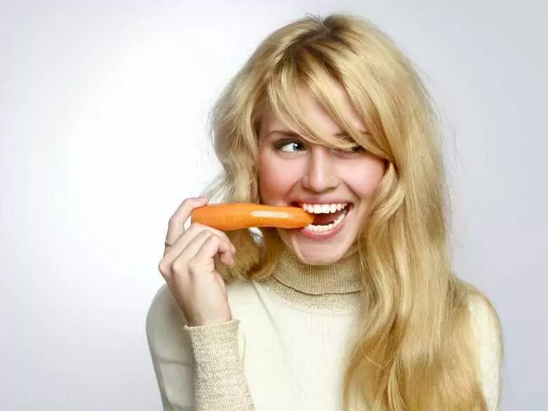 Zahnschmuck - ist er gefährlich für unseren Zahnschmelz und das parodontale Gewebe?